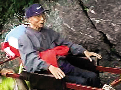 98年，90歲的邵逸夫登武當(dāng)山祭天