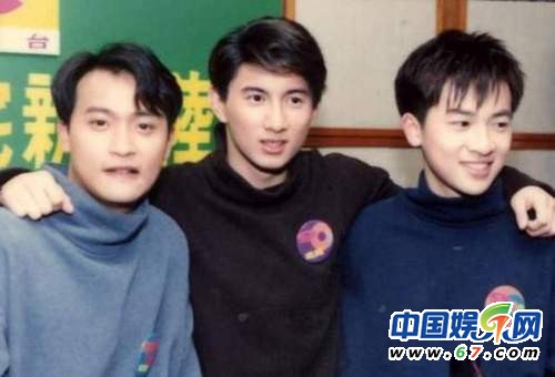 《老房有喜》演員現(xiàn)狀曝光 蘇有朋宣傳《風聲》不認得“小海燕”