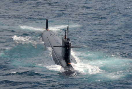 資料圖：中國海軍091級核潛艇訓(xùn)練。