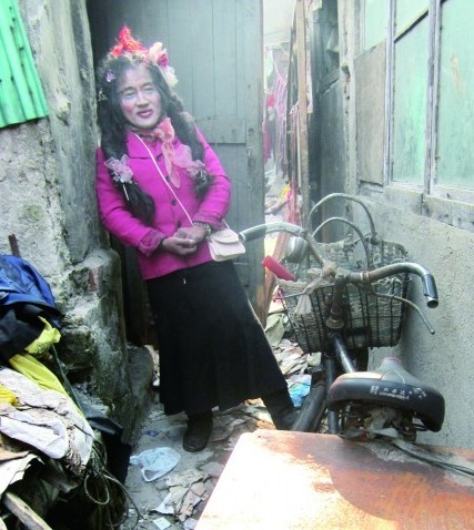 網(wǎng)友帶青島大喜哥下館子 北京準新人千里送錢(圖)