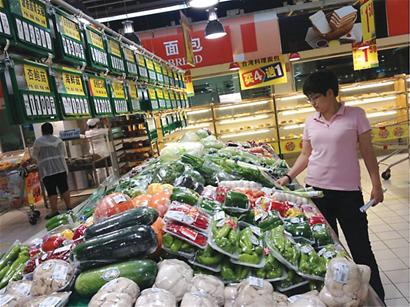 超市撕有機(jī)蔬菜標(biāo)識改無公害