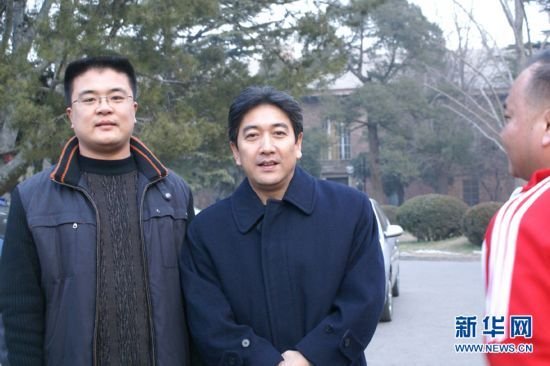 薪資最高央視男主持人：水均益，月薪26萬，正高級別，工資1萬化妝費18萬津貼。