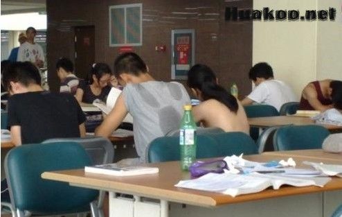 就是逗你玩兒 笑笑更健康