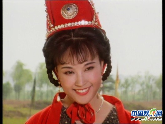 古裝美女今昔對(duì)比 5旬劉曉慶遠(yuǎn)勝24歲劉雨欣