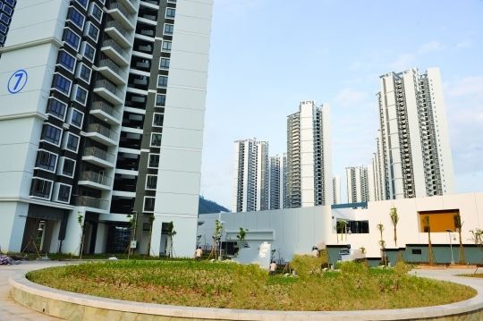 深圳7000套經(jīng)適房空置一年準(zhǔn)業(yè)主大多是公務(wù)員
