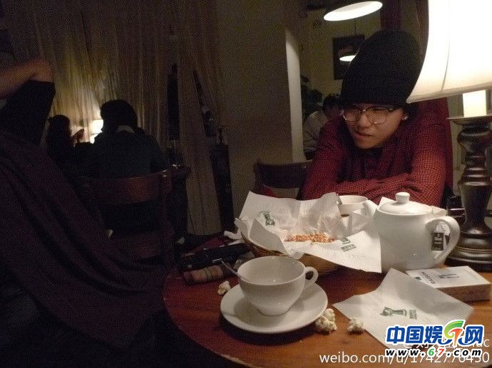 好聲音大山劉珊珊圓寸照曝光，網(wǎng)友揭其同性戀身份