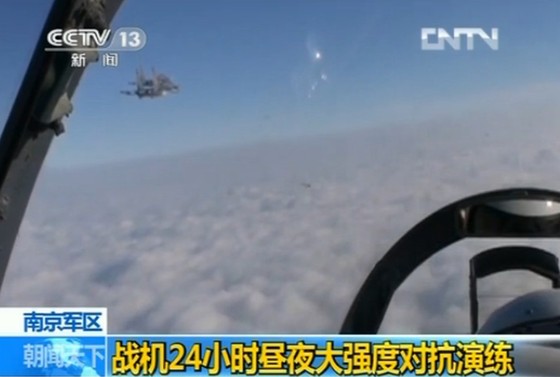 我軍戰(zhàn)機(jī)24小時(shí)晝夜大強(qiáng)度對(duì)抗演練