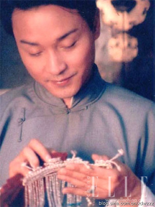 張國榮原名張發(fā)忠 盤點(diǎn)十大改名后大紅大紫的明星