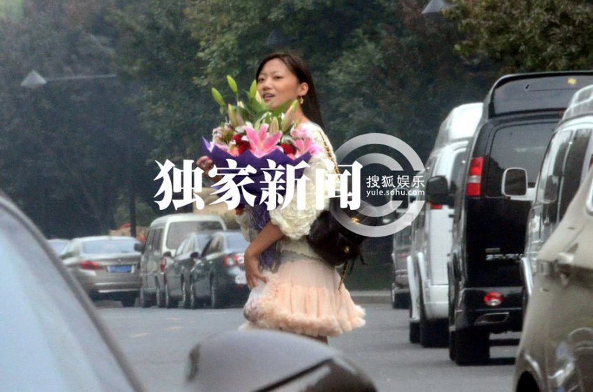 41歲王學兵甩孫寧另結新歡 新女友曝光清純?nèi)鐚W生