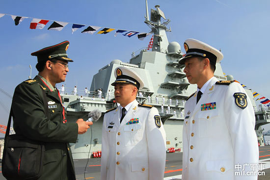 中國(guó)航母政委身世曝光:16歲加入海軍