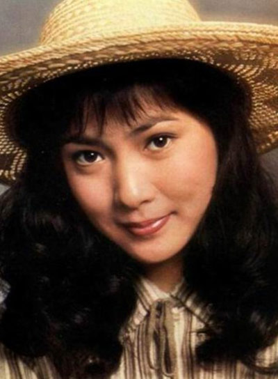 80年代?；ìF(xiàn)狀 方舒離婚宋春麗為事業(yè)失去孩子