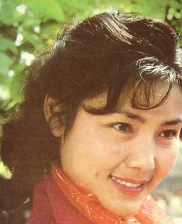 80年代?；ìF(xiàn)狀 方舒離婚宋春麗為事業(yè)失去孩子