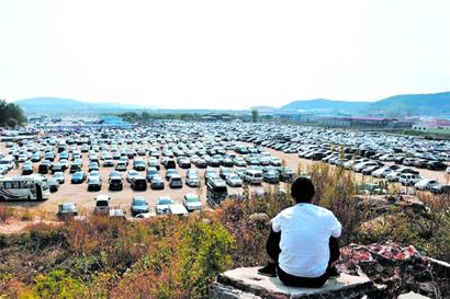 40萬(wàn)游客涌進(jìn)青島6大景區(qū) 今明回落