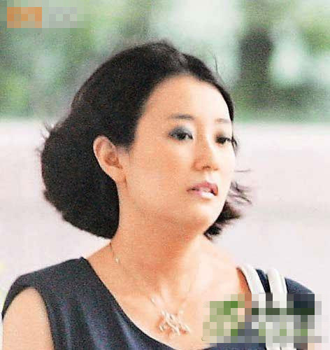 圖揭?jiàn)蕵?lè)圈里毫無(wú)市場(chǎng)的女藝人 扶都扶不上墻