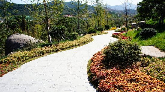 世園會(huì)內(nèi)景曝光:繁花似錦 鳥鳴婉轉(zhuǎn)