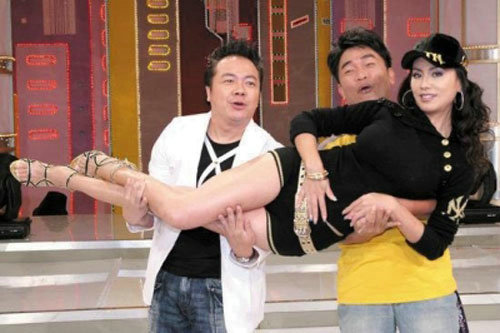 揭臺(tái)灣藝人生存實(shí)況 被虐被賣肉