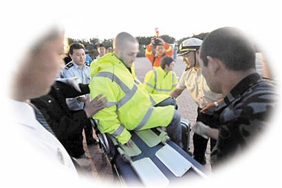 青島上演海陸空接力大營(yíng)救