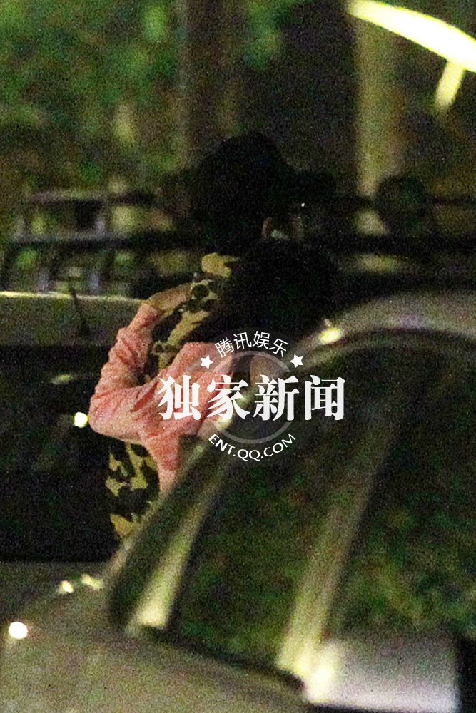 陳楚生牽白富美女友出行勾肩搭背 清晰照曝光