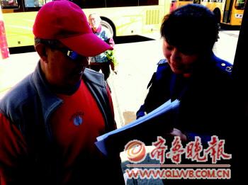 8成老人不做啃兒族仍給子女存錢(qián) 跟子女聊天成最大期盼