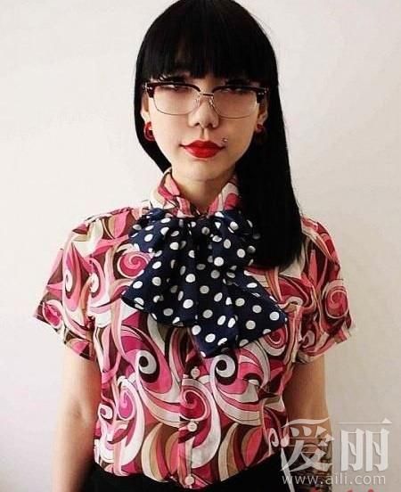 吳莫愁否認(rèn)與哈林談戀愛
