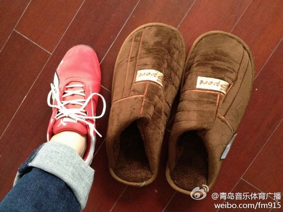 麥蒂入住的酒店，為其準(zhǔn)備好了大號(hào)的拖鞋