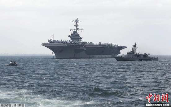 多艘美軍戰(zhàn)艦中國附近海域游弋 航母抵菲律賓