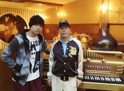 與父母失和的明星 家丑不外揚