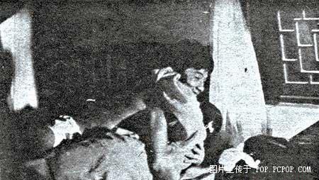 成龍早年激情劇照曝光