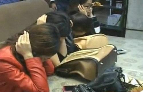 酒托女約見男網友 騙財現(xiàn)場被擒