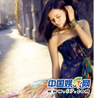 高圓圓海量街拍穿搭私照 網(wǎng)友：太有范兒了！