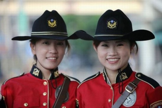 世界女警花 帥氣之美