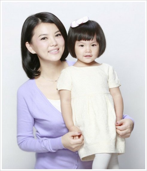 明星女兒私照 誰(shuí)家公主最漂亮