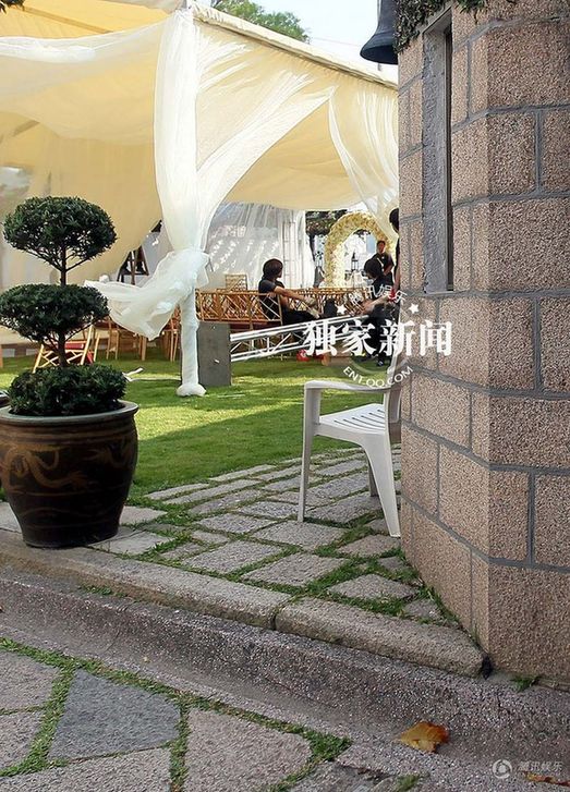 郭晶晶全家六口赴港參加婚禮 婚宴現(xiàn)場(chǎng)內(nèi)部照搶先曝光