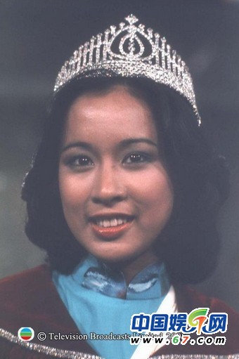 霍啟剛家族三代豪門婚姻曝光 郭晶晶肉麻示愛(組圖)