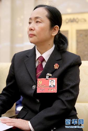 （十八大·基層代表風(fēng)采）（2）詹紅荔：“愛民為民、情鑄和諧”的好黨員、好法官