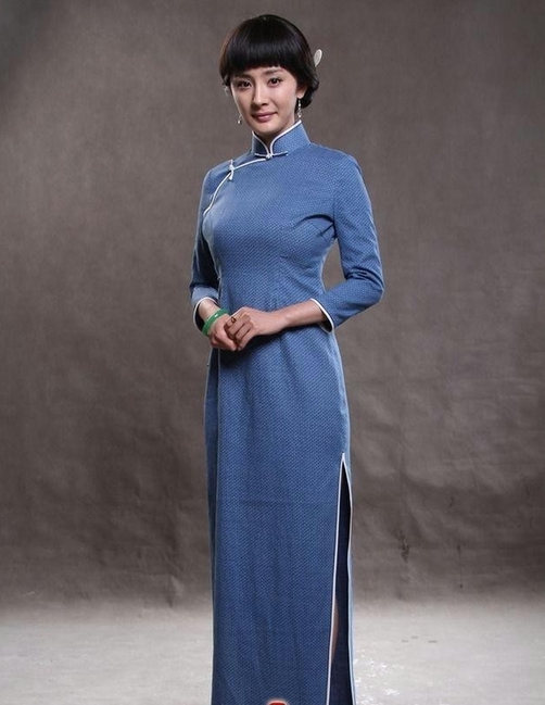 趙雅芝湯唯等眾一線女星演繹旗袍風(fēng)情 旗袍造型是慘是美眾說(shuō)紛紜