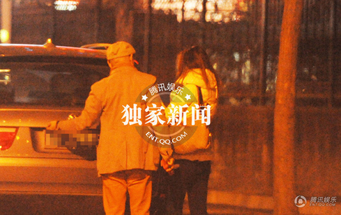 徐崢幽會神秘女