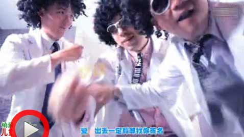 整形名醫(yī)洪欣瑜模仿《江南style》的視頻曾爆紅網(wǎng)絡