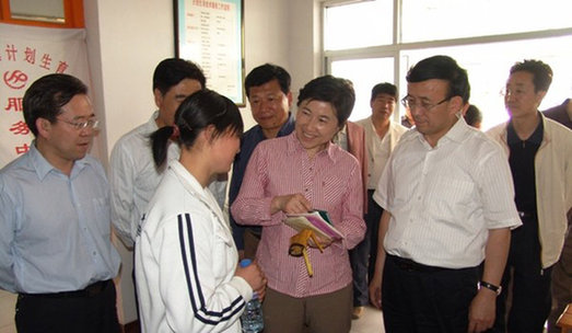 蘭州市長(zhǎng)被曝戴價(jià)值20余萬(wàn)名表