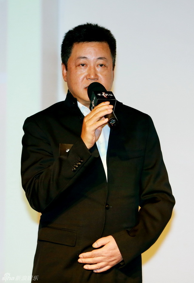 劉濤自曝爸爸長(zhǎng)惡性腫瘤 現(xiàn)場(chǎng)哽咽淚流滿(mǎn)面