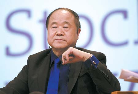 莫言獲得諾貝爾文學獎后，引發(fā)了“莫言熱”，并蔓延到教育、電視等諸多領域。（據(jù)國新）