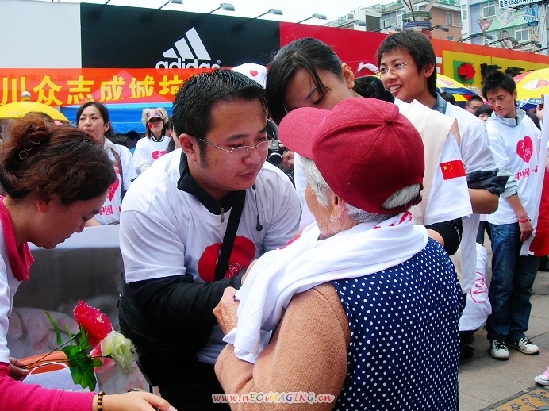 本網(wǎng)版主故事當選微塵之星
