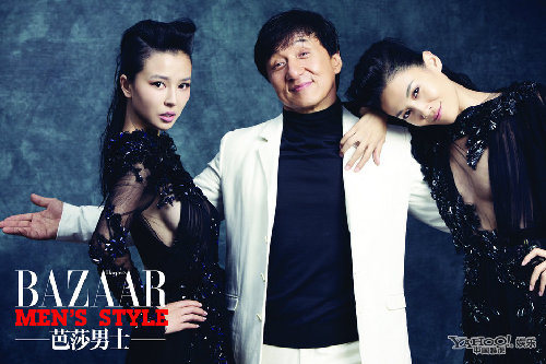 《十二生肖》拍時尚大片慶功 成龍左擁右抱享艷福