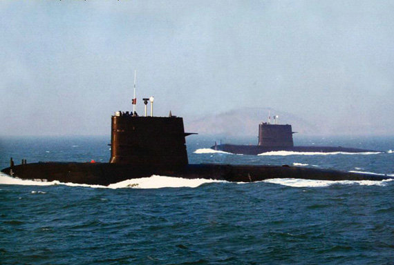 資料圖：中國(guó)海軍宋級(jí)常規(guī)潛艇攻擊群。