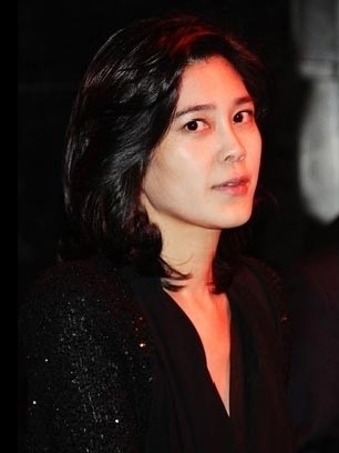 李富真(Lee Boo-Jin)，41歲新羅酒店(Hotel Shilla)，總裁兼首席執(zhí)行官韓國
