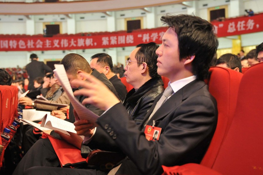 兩會(huì)上的明星委員派頭十足
