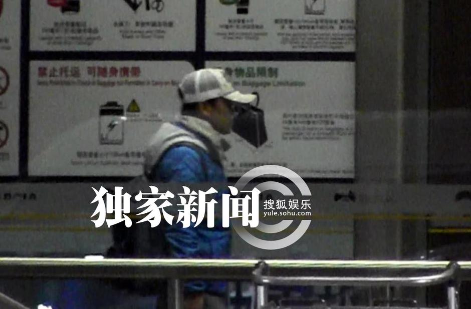 王寶強低調(diào)回京 愛妻開豪車接機共返愛巢