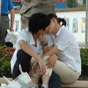 女學(xué)生的膽子到底有多大？