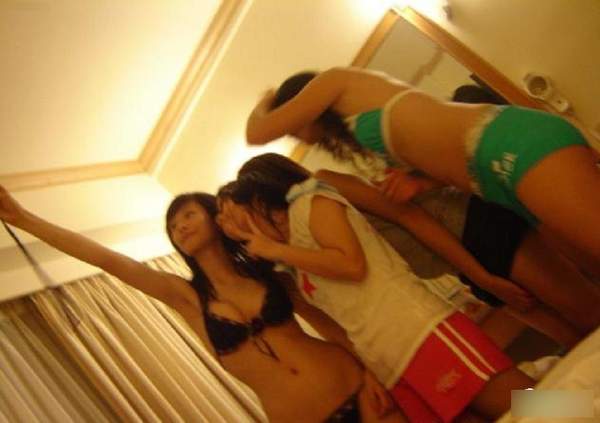 女學(xué)生的膽子到底有多大？