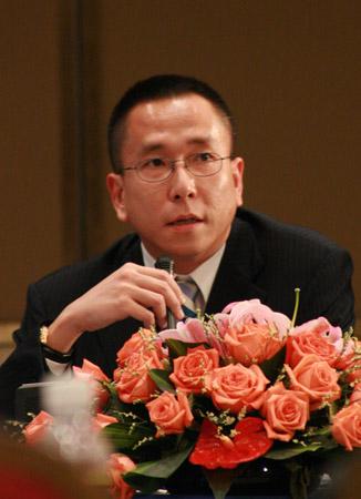 網(wǎng)爆香港豪門(mén)梁洛施李澤楷秘聞 傅明憲堪稱(chēng)傳奇